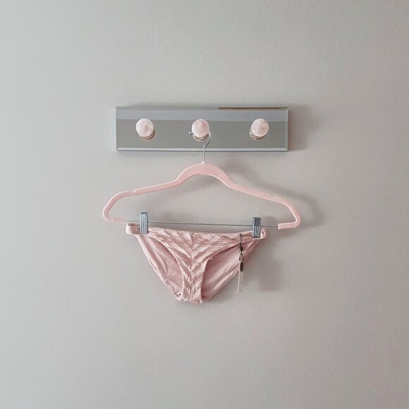 NWT Vitamin A blush pink & stripe triangle bikini top & reversible bottom set, 4 - Picture 6 of 11